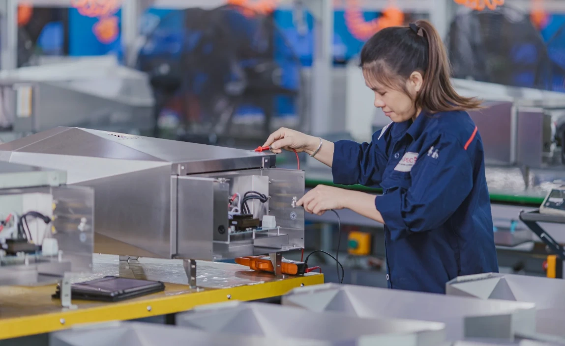 "electronics assembly china"